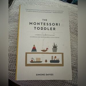 Book Montessori toddler